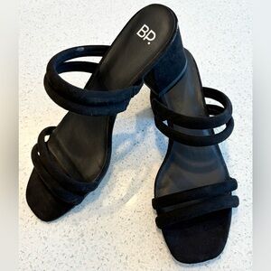 Chic Black Strappy block Heel Slide Sandals